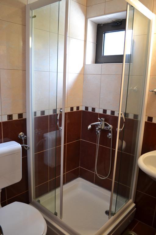 Guesthouse Orlovic Budva Zimmer foto